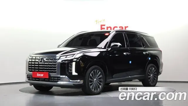 HYUNDAI PALISADE 2023 — 73 028 км, чёрный, Корея — под ключ — фото 1