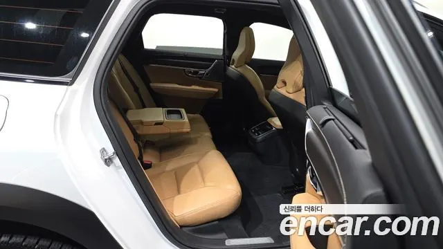 VOLVO V90 CROSS COUNTRY 2019 — 139 172 км, белый, Корея — под ключ — фото 12