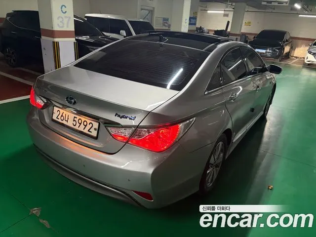 HYUNDAI SONATA HYBRID 2012 — 135 121 км, серебристо-серый, Корея — под ключ — фото 2