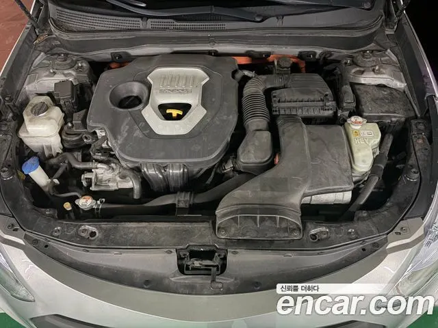 HYUNDAI SONATA HYBRID 2012 — 135 121 км, серебристо-серый, Корея — под ключ — фото 6