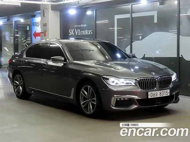 BMW 7 SERIES 2018 — 181 724 км, серый, Корея — под ключ — фото 11