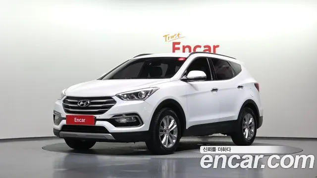 HYUNDAI SANTA FE 2018 — 188 719 км, белый, Корея — под ключ — фото 1