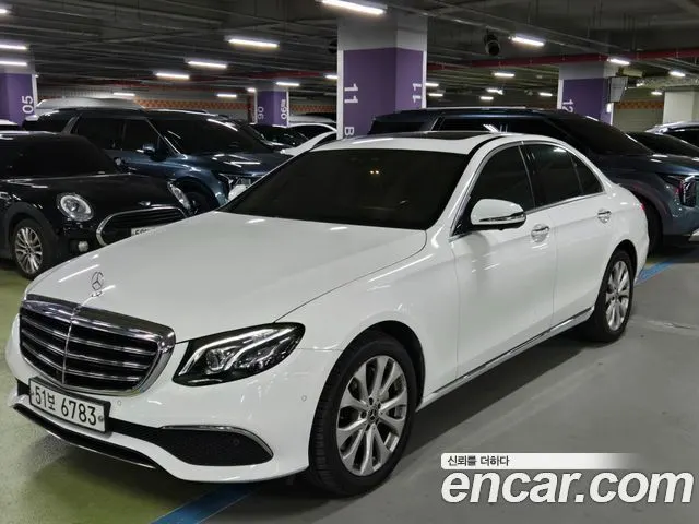 MERCEDES-BENZ E-CLASS W213 2018 — 41 699 км, белый, Корея — под ключ — фото 11