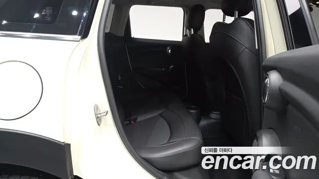 MINI COOPER 2020 — 34 928 км, белый-перламутр, Корея — под ключ — фото 11