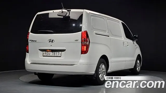 HYUNDAI GRAND STAREX 2017 — 255 194 км, белый, Корея — под ключ — фото 2