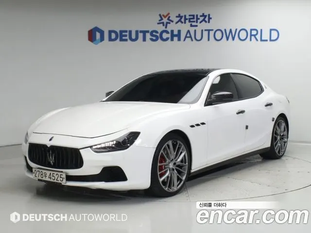 MASERATI GHIBLI 2017 — 109 431 км, белый-перламутр, Корея — под ключ — фото 1