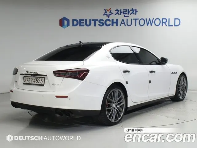 MASERATI GHIBLI 2017 — 109 431 км, белый-перламутр, Корея — под ключ — фото 2