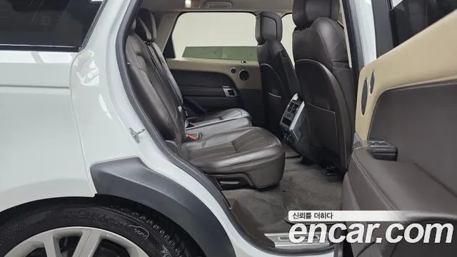 LAND ROVER RANGE ROVER SPORT 2019 — 33 111 км, белый, Корея — под ключ — фото 11