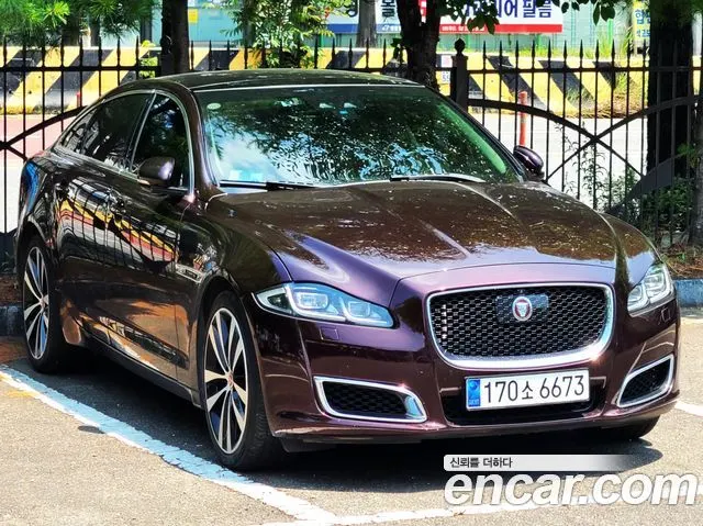 JAGUAR XJ 2019