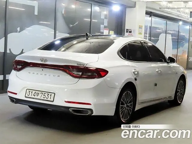 HYUNDAI GRANDEUR HYBRID 2019 — 215 348 км, белый, Корея — под ключ — фото 2