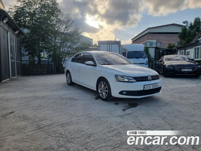 VOLKSWAGEN JETTA — из Кореи под ключ