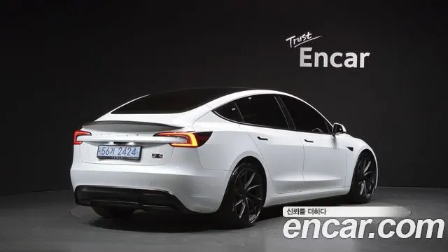 TESLA MODEL 3 — из Кореи под ключ