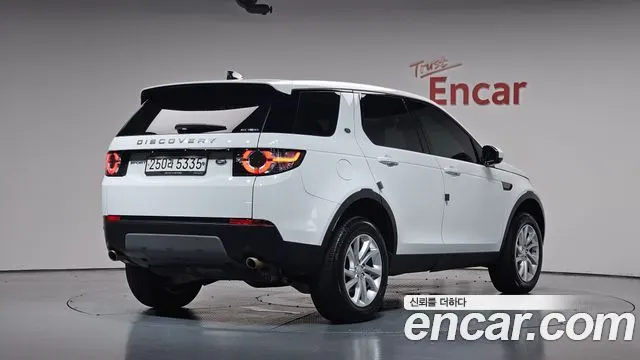 LAND ROVER DISCOVERY SPORT 2019 — 59 665 км, белый, Корея — под ключ — фото 1