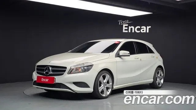 MERCEDES-BENZ A-CLASS W176 2014