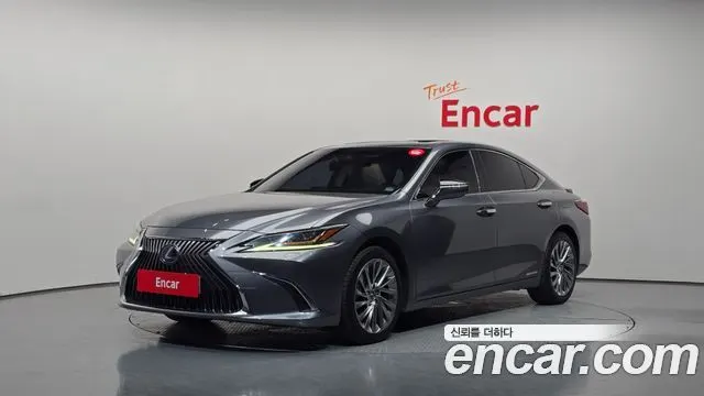 LEXUS ES300H — из Кореи под ключ