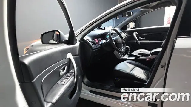 RENAULT KOREA SM5 NOVA 2018 — 97 153 км, белый, Корея — под ключ — фото 10