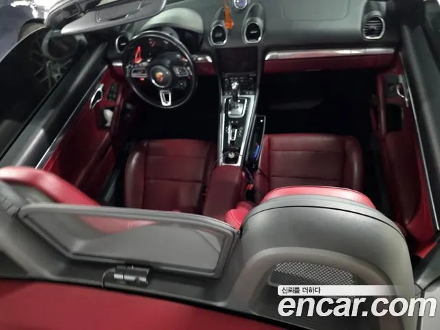 PORSCHE 718 BOXSTER 2017 — 115 437 км, белый, Корея — под ключ — фото 12