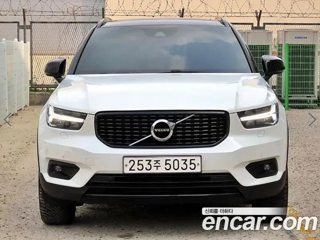VOLVO XC40 — из Кореи под ключ