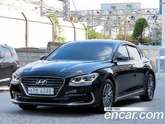 HYUNDAI GRANDEUR HYBRID 2018 — 211 756 км, чёрный, Корея — под ключ — фото 2