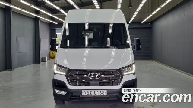 HYUNDAI SOLATI 2020