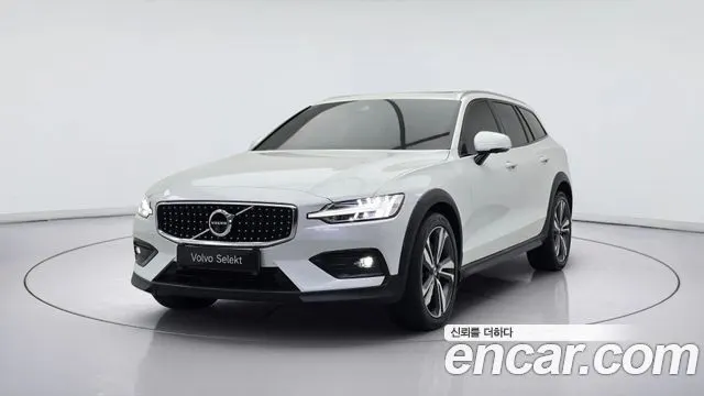 VOLVO V60 CROSS COUNTRY — из Кореи под ключ