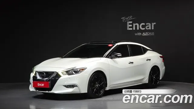 NISSAN MAXIMA 2017