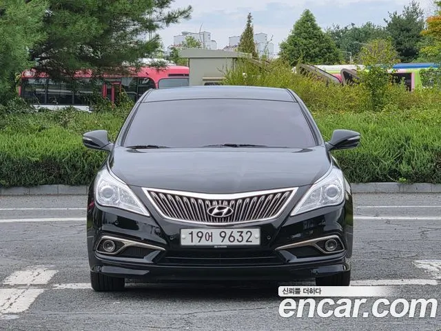 HYUNDAI GRANDEUR 2016 — 181 903 км, чёрный, Корея — под ключ — фото 11