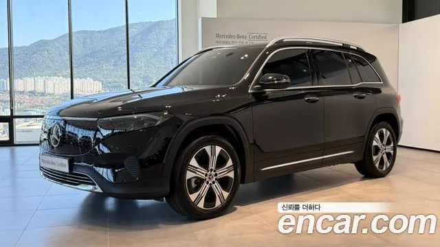 MERCEDES-BENZ EQB X243 2026