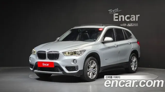 BMW X1 2018 — 130 551 км, серебристый, Корея — под ключ — фото 1