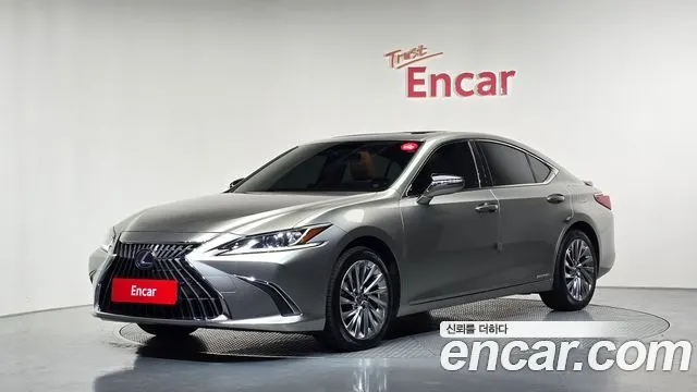 LEXUS ES300H — из Кореи под ключ