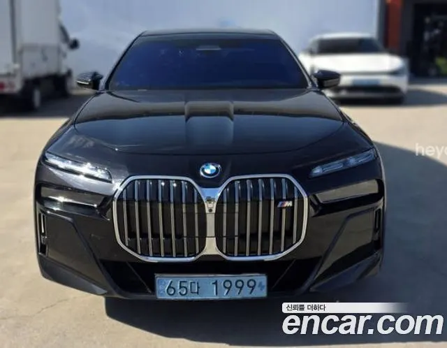 BMW I7 2024