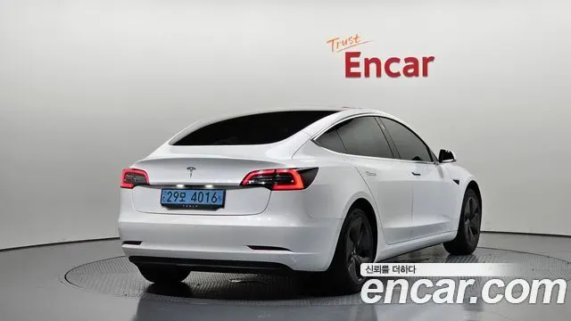 TESLA MODEL 3 — из Кореи под ключ
