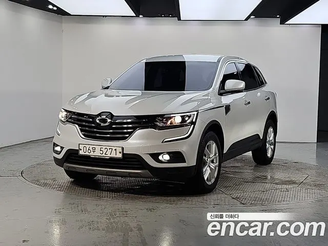 RENAULT KOREA QM6 2018 — 84 000 км, белый, Корея — под ключ — фото 1