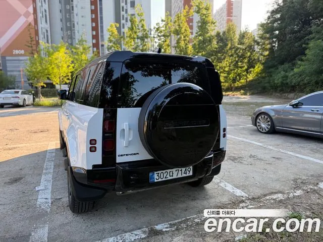 LAND ROVER DEFENDER 2025 — 20 200 км, белый, Корея — под ключ — фото 2