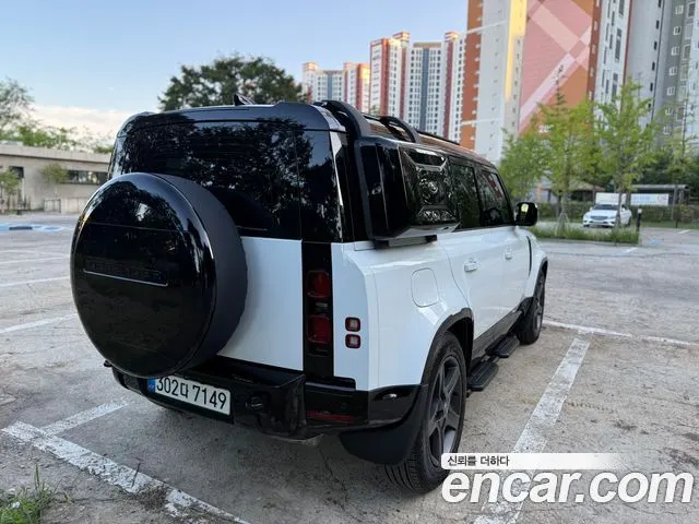 LAND ROVER DEFENDER 2025 — 20 200 км, белый, Корея — под ключ — фото 4