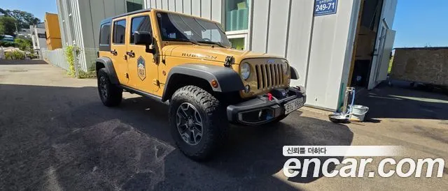 JEEP WRANGLER 2014 — 184 000 км, жёлтый, Корея — под ключ — фото 1