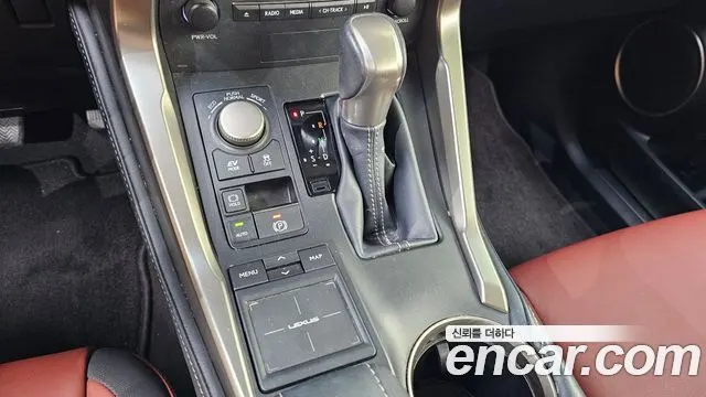 LEXUS NX300H 2017 — 77 590 км, серебристо-серый, Корея — под ключ — фото 9