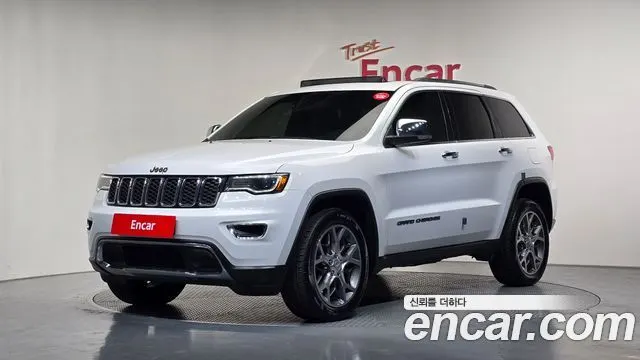 JEEP GRAND CHEROKEE — из Кореи под ключ