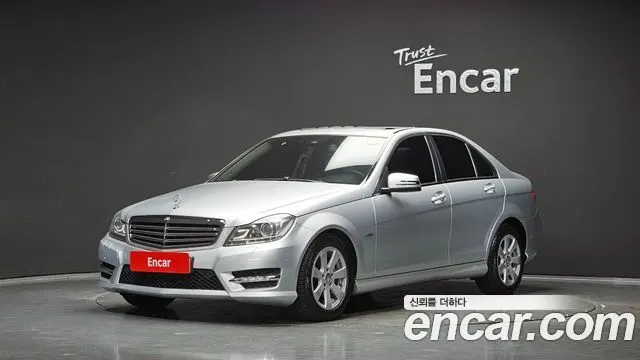 MERCEDES-BENZ C-CLASS W204 2012