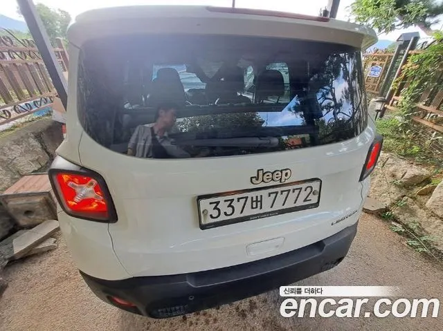 JEEP RENEGADE 2019 — 130 106 км, белый, Корея — под ключ — фото 2