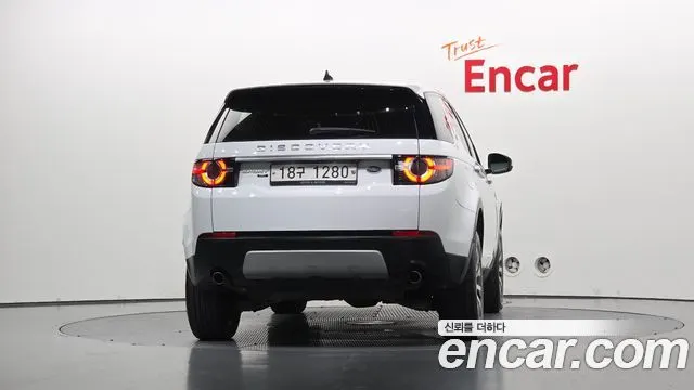 LAND ROVER DISCOVERY SPORT 2018 — 200 286 км, белый, Корея — под ключ — фото 4