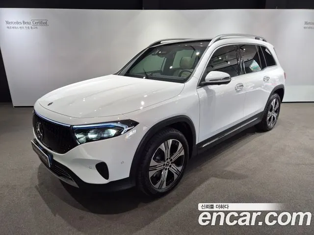 MERCEDES-BENZ EQB X243 2026