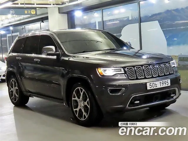 JEEP GRAND CHEROKEE — из Кореи под ключ