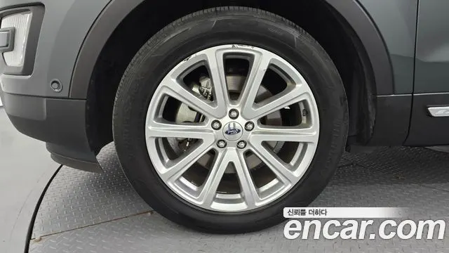 FORD EXPLORER 2016 — 124 906 км, тёмно-зелёный, Корея — под ключ — фото 5