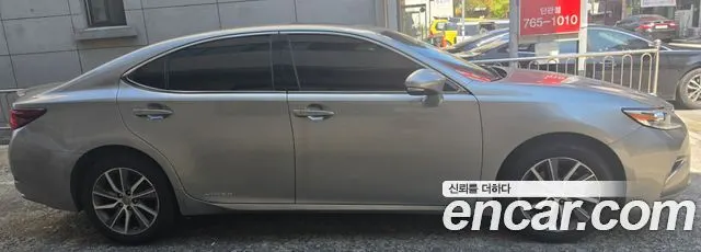 LEXUS ES300H 2016 — 95 407 км, серебристый, Корея — под ключ — фото 3
