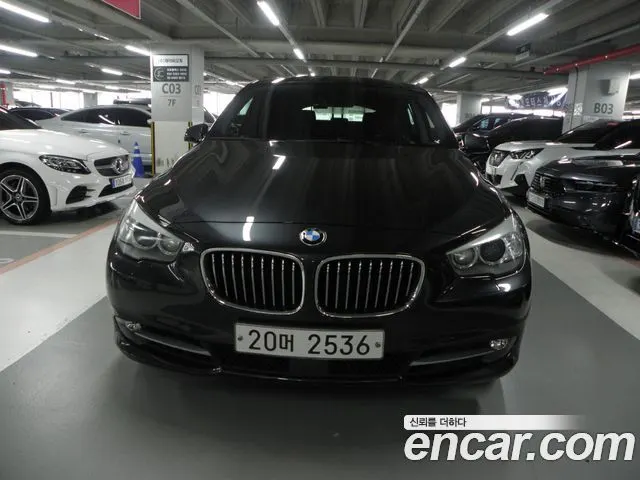 BMW 5 SERIES GT 2011