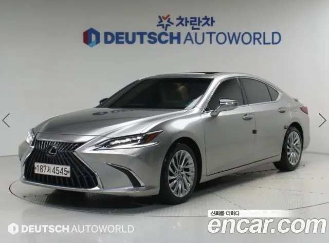 LEXUS ES300H — из Кореи под ключ