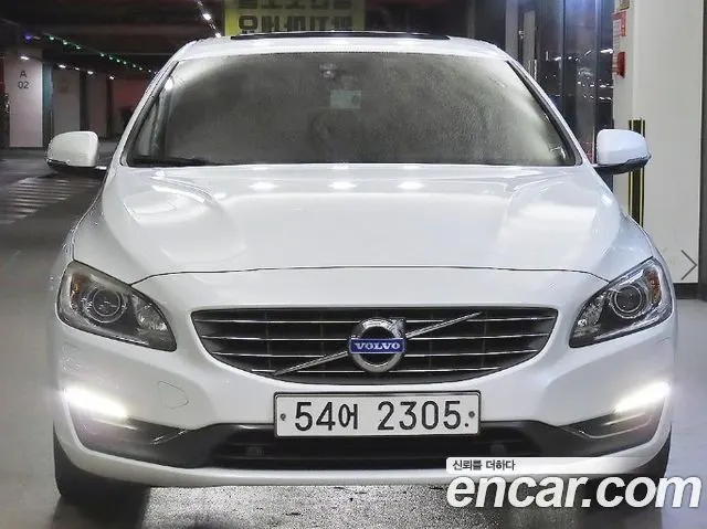 VOLVO S60 2015 — 189 265 км, белый, Корея — под ключ — фото 12