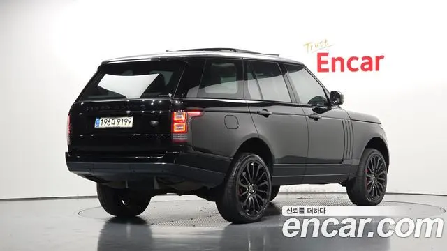 LAND ROVER RANGE ROVER — из Кореи под ключ
