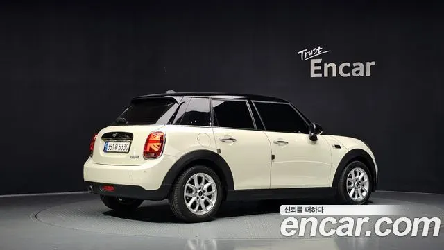 MINI COOPER — из Кореи под ключ